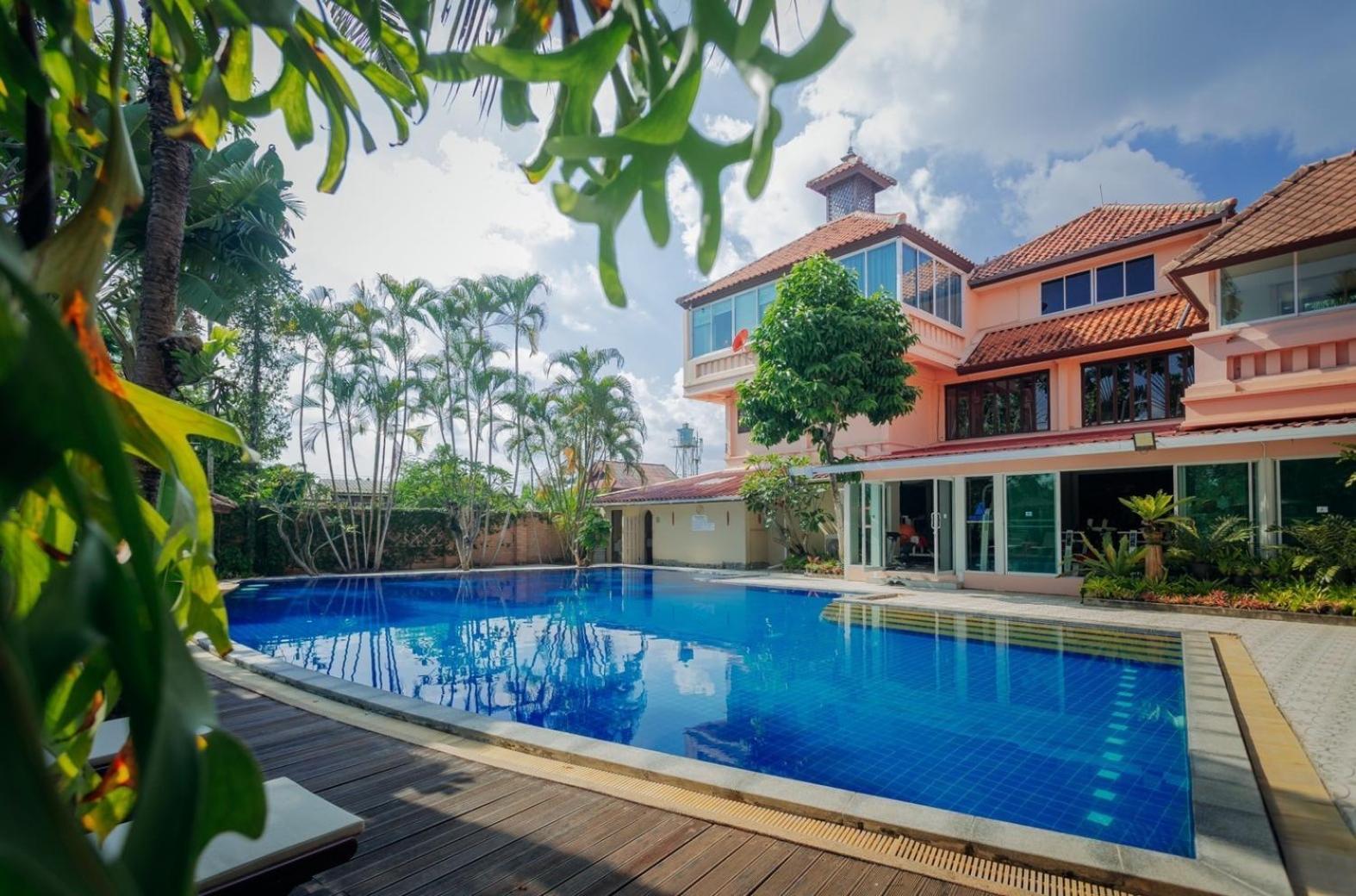 צ'יאנג מאי Sheik Istana Hotel Chiangmal מראה חיצוני תמונה